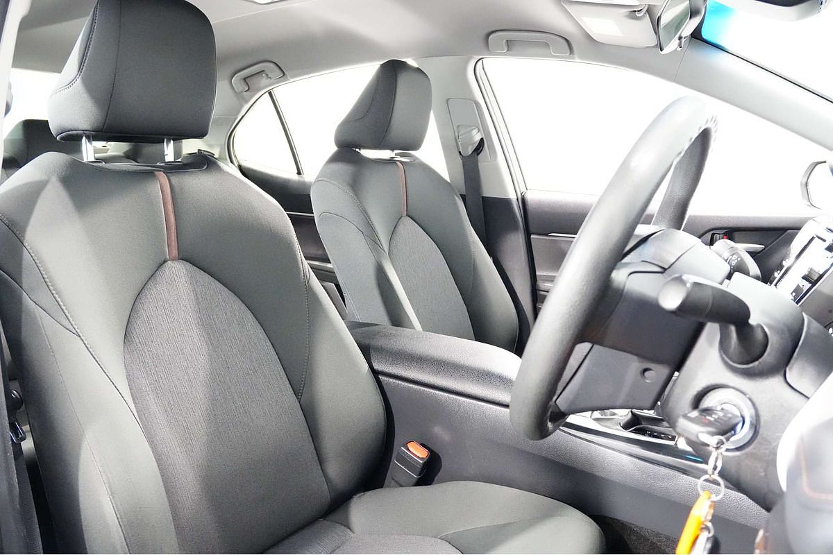 2020 Toyota Camry Ascent ASV70R