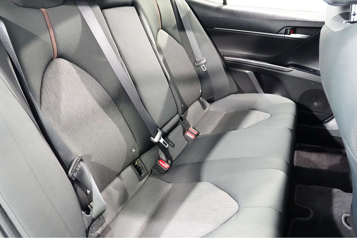 2020 Toyota Camry Ascent ASV70R