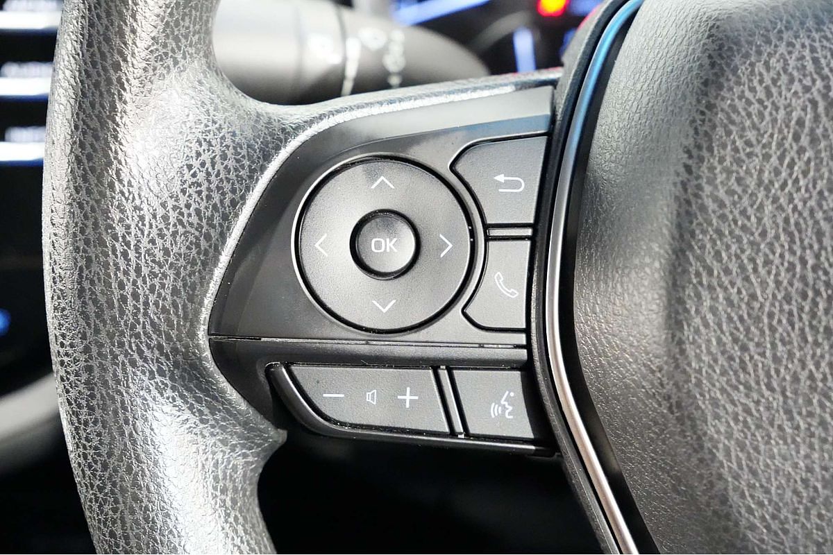 2020 Toyota Camry Ascent ASV70R