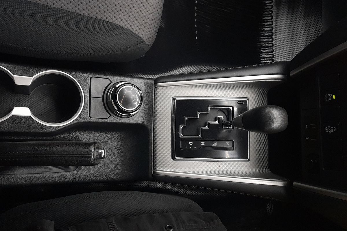 2023 Mitsubishi Triton GLX+ MR 4X4