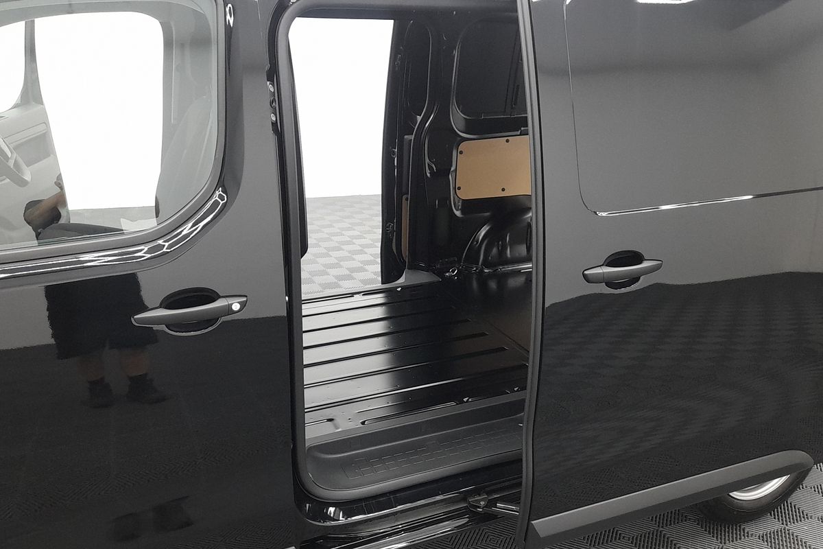 2025 Peugeot Expert Pro K0 SWB