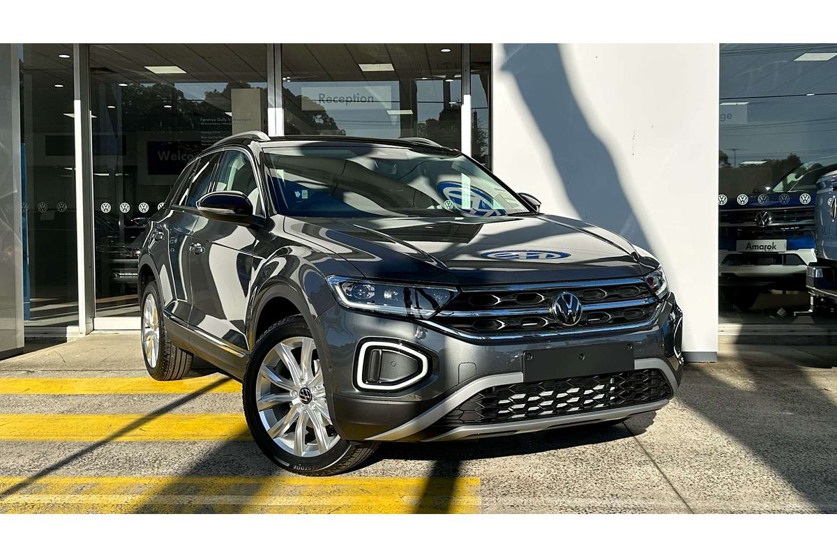 2026 Volkswagen T-Roc 110TSI Style D11