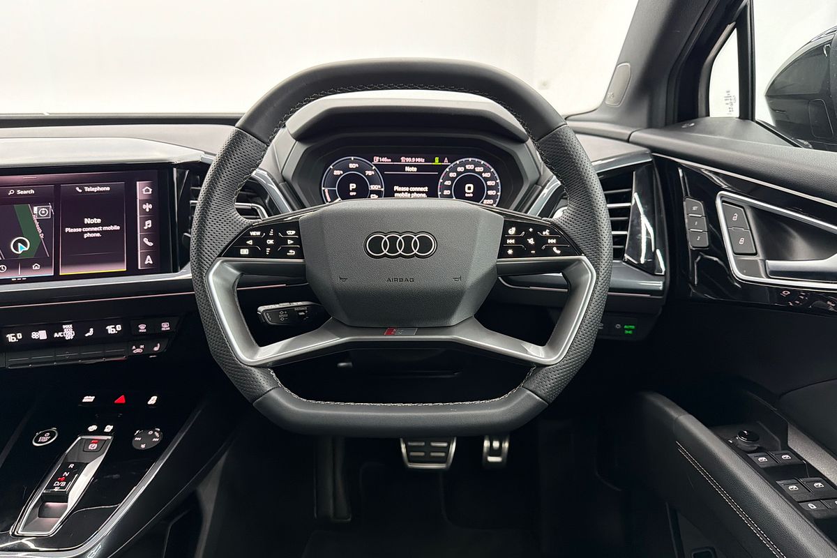 2024 Audi Q4 e-tron 55 F4