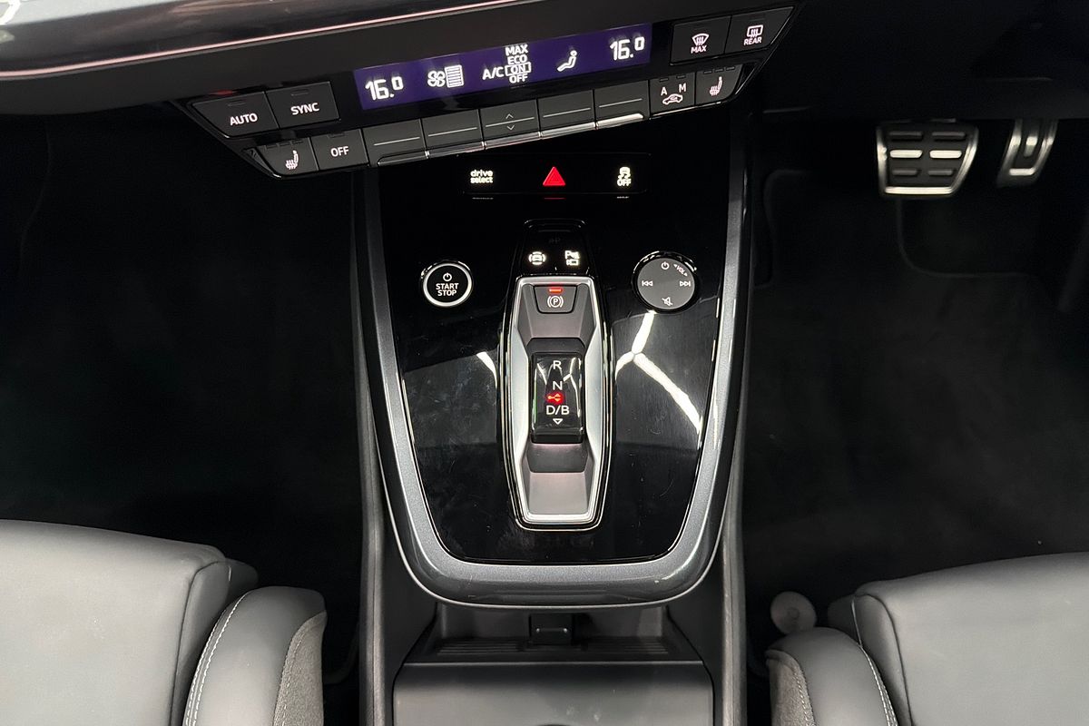 2024 Audi Q4 e-tron 55 F4