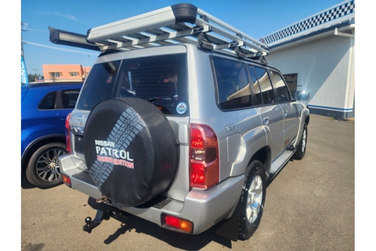 2016 Nissan Patrol Legend Edition Y61