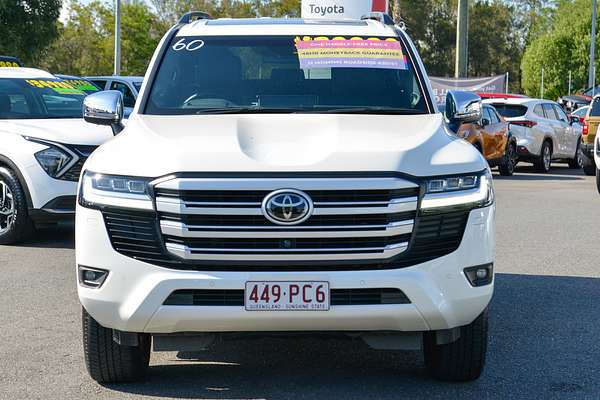 2023 Toyota Landcruiser Sahara FJA300R thumb-2