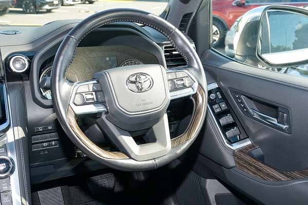 2023 Toyota Landcruiser Sahara FJA300R thumb-18