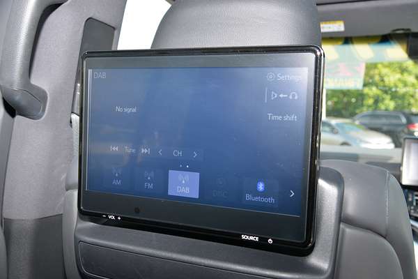 2023 Toyota Landcruiser Sahara FJA300R thumb-19