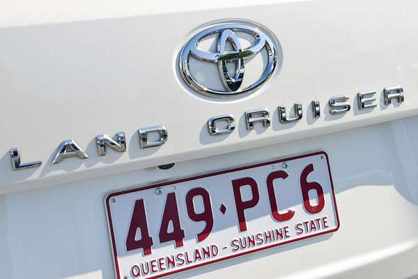 2023 Toyota Landcruiser Sahara FJA300R thumb-21