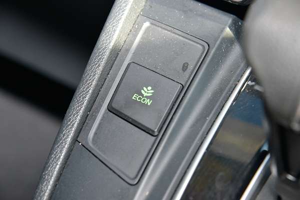 2017 Honda CR-V VTi RW thumb-13