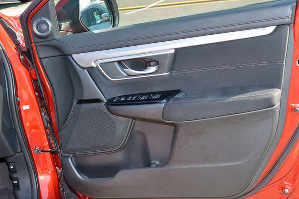 2017 Honda CR-V VTi RW thumb-15