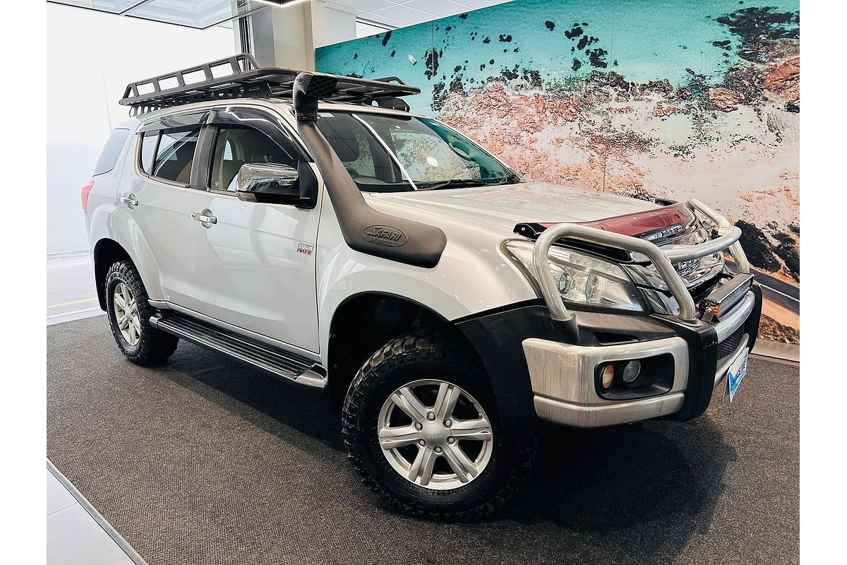 2016 Isuzu MU-X LS-U