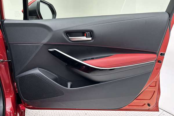 2021 Toyota Corolla ZR Hybrid ZWE211R thumb-18