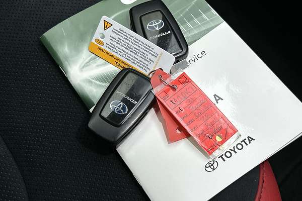 2021 Toyota Corolla ZR Hybrid ZWE211R thumb-22