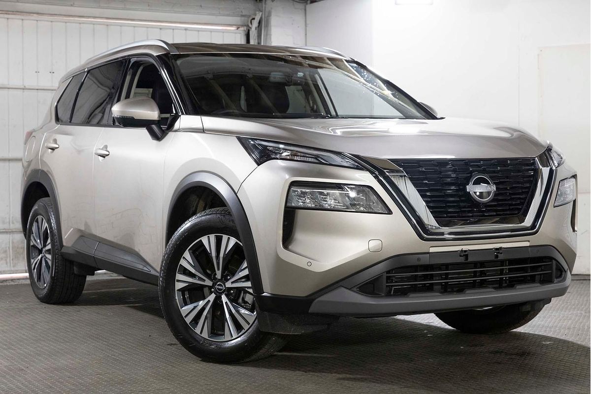 2025 Nissan X-TRAIL ST-L T33
