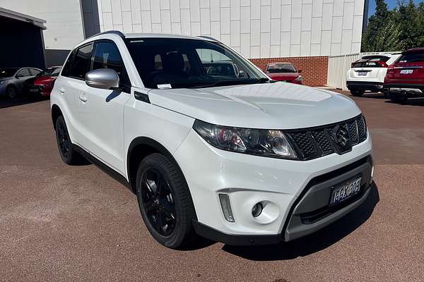 2017 Suzuki Vitara S Turbo LY