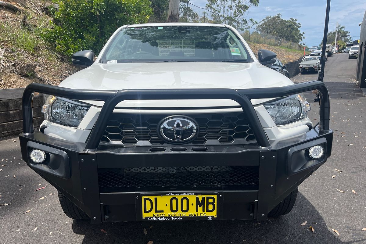 2024 Toyota Hilux SR GUN126R 4X4