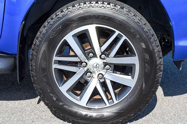 2015 Toyota Hilux SR5 GUN126R 4X4 thumb-3