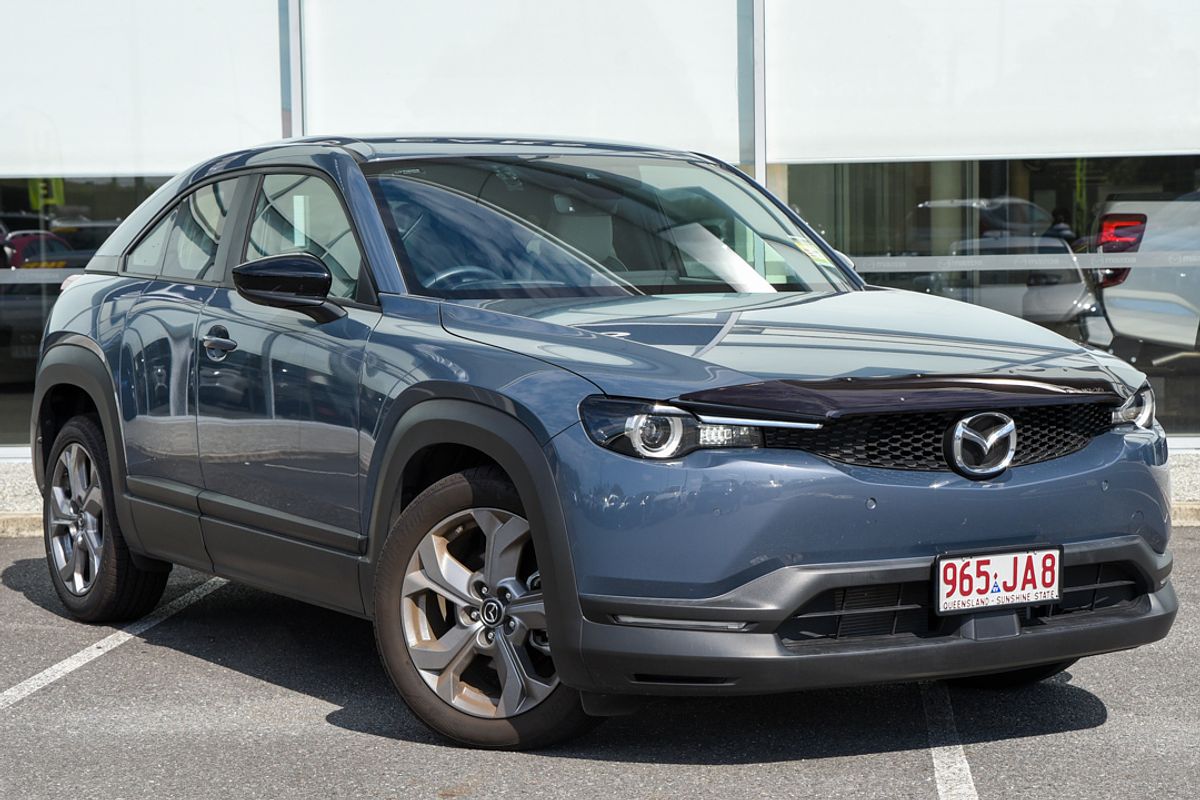 2023 Mazda MX-30 G20e Touring DR Series