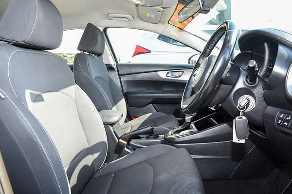 2019 Kia Cerato S BD thumb-9