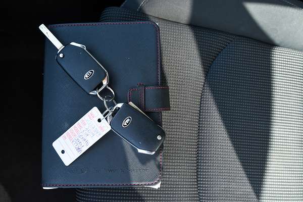 2019 Kia Cerato S BD thumb-21