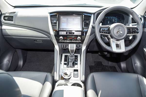 2024 Mitsubishi Pajero Sport Exceed QG thumb-17