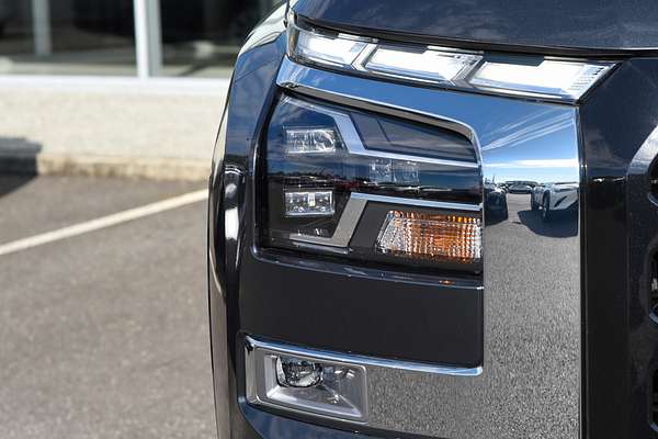 2025 Mitsubishi Triton GLS MV 4X4 thumb-1