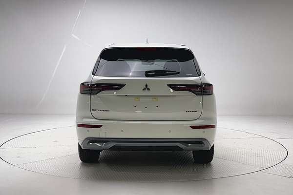 2025 Mitsubishi Outlander Exceed ZM thumb-6