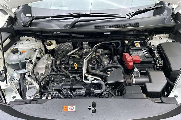 2025 Mitsubishi Outlander Exceed ZM thumb-10