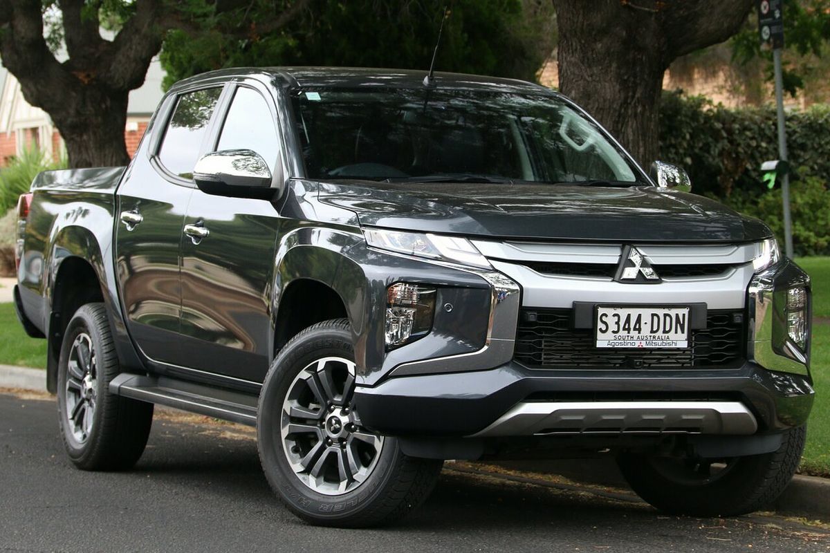 2023 Mitsubishi Triton GLS MR 4X4