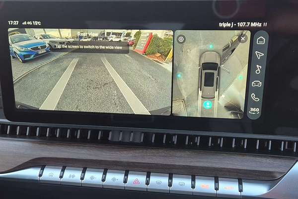 2025 MG QS Essence IS31 thumb-15