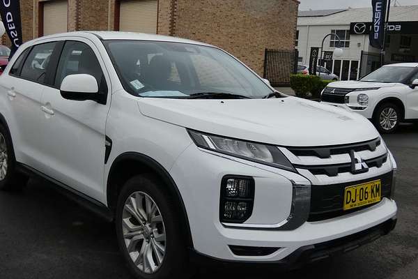 2023 Mitsubishi ASX ES XD