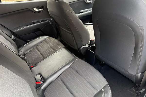 2023 Kia Stonic S YB thumb-8