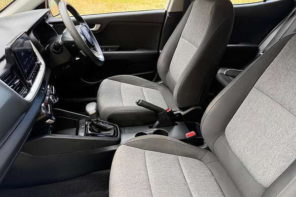 2023 Kia Stonic S YB thumb-16