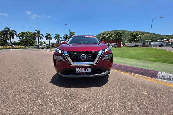 2025 Nissan X-TRAIL ST T33