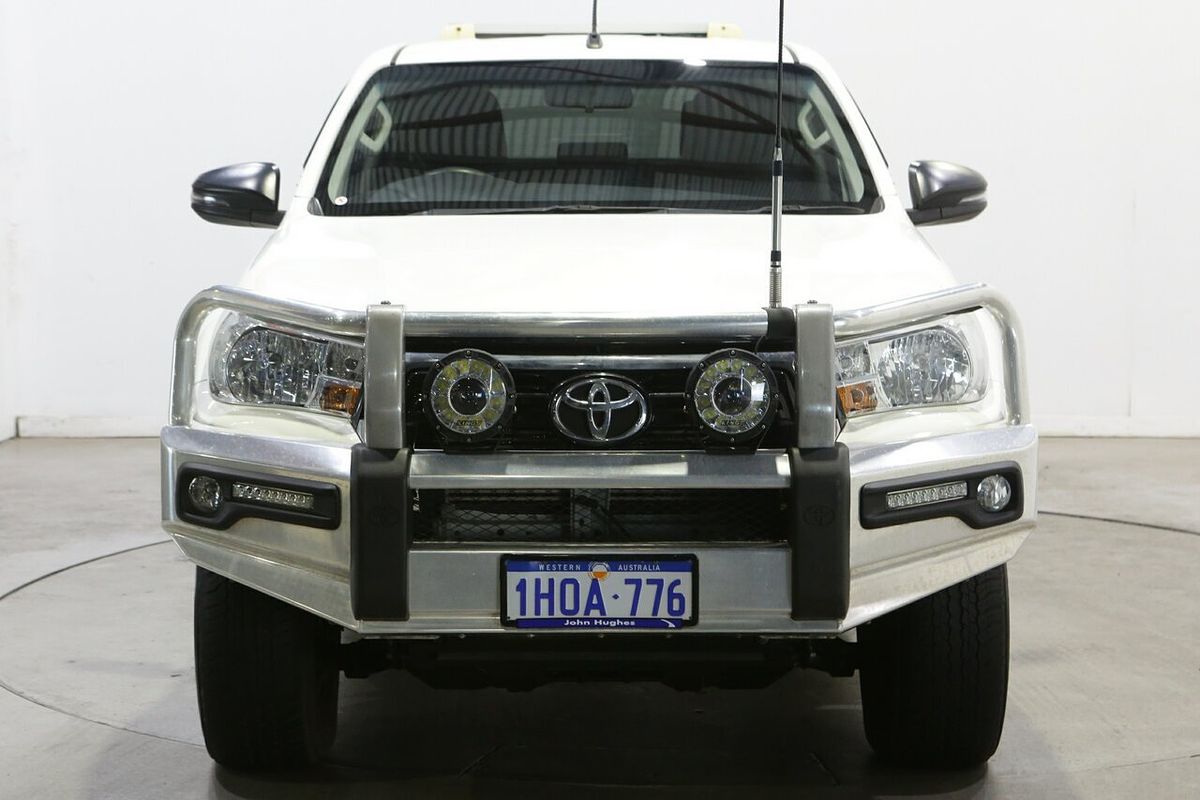 2019 Toyota Hilux SR GUN126R 4X4