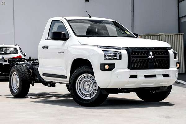 2025 Mitsubishi Triton GLX MV 4X4