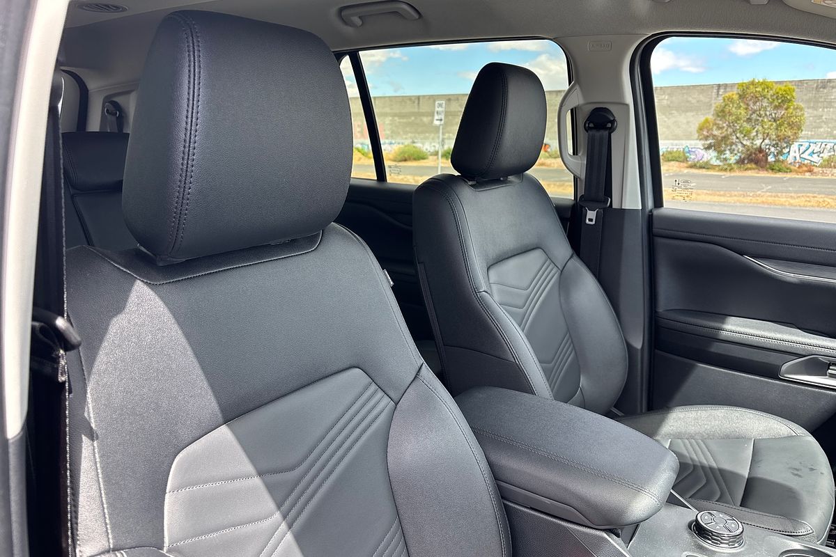 2025 Ford Everest Trend 2.0L