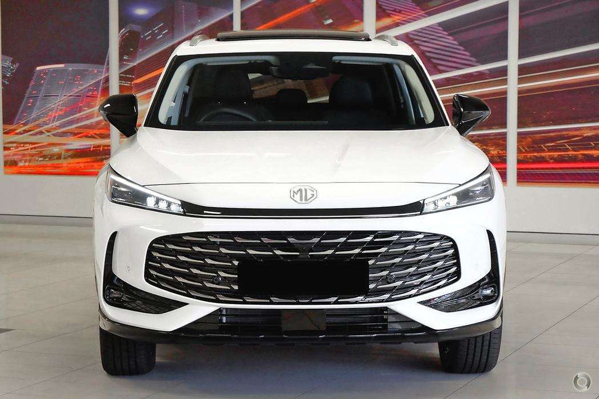 2025 MG HS Super Hybrid Essence AS33P