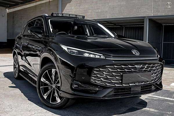 2025 MG HS Super Hybrid Essence AS33P