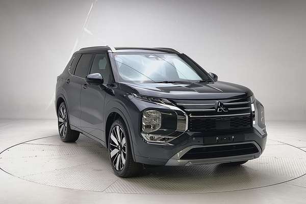 2025 Mitsubishi Outlander Exceed Tourer ZM thumb-4