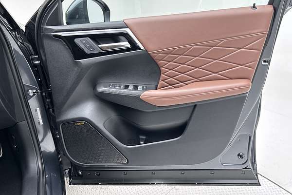 2025 Mitsubishi Outlander Exceed Tourer ZM thumb-18