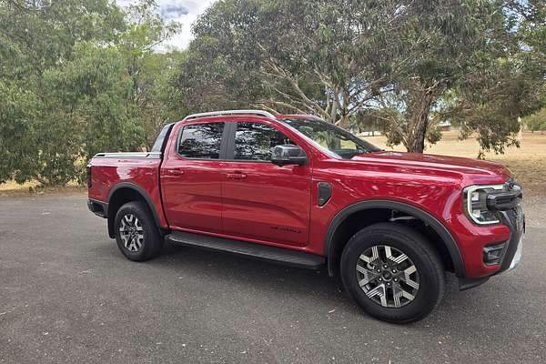 2025 Ford Ranger PHEV Wildtrak 4X4 2.3L thumb-0