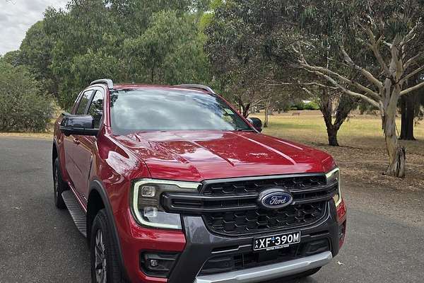 2025 Ford Ranger PHEV Wildtrak 4X4 2.3L thumb-2