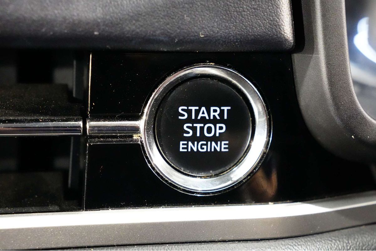 2022 Mitsubishi Outlander LS ZM