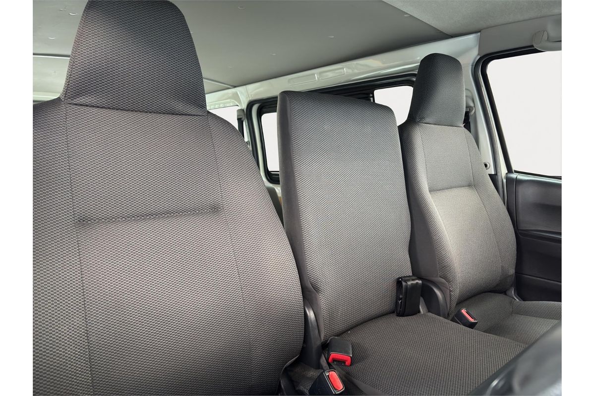 2018 Toyota Hiace DX 4WD