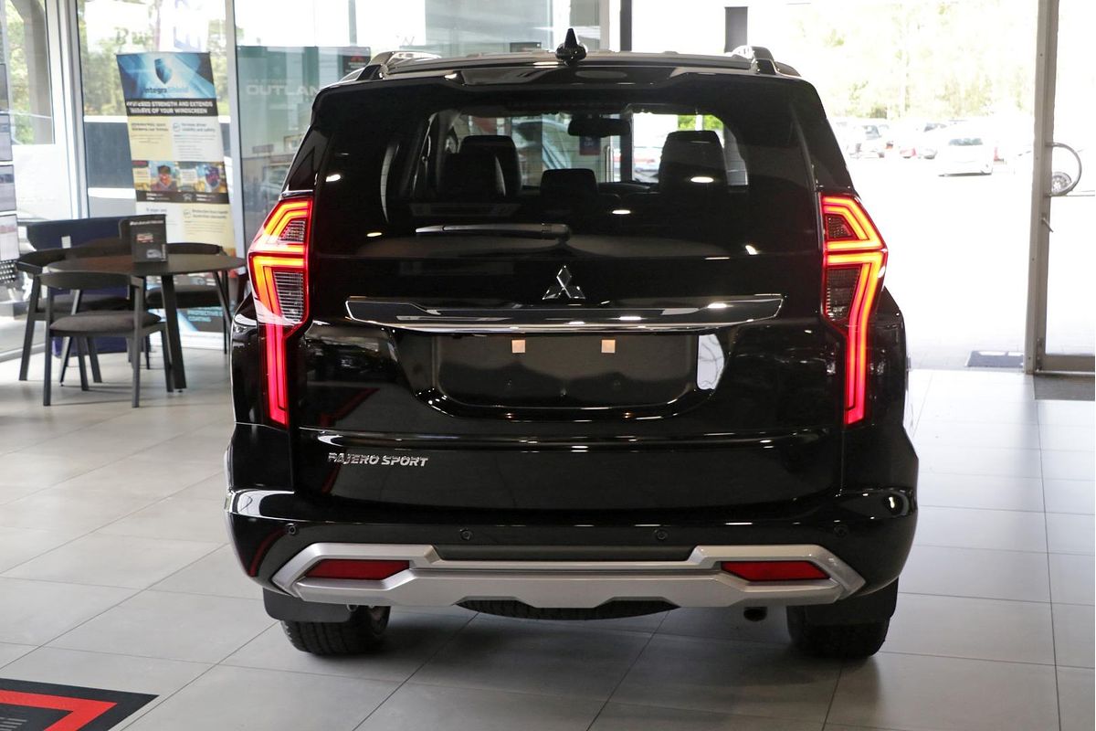 2024 Mitsubishi Pajero Sport GLS QG