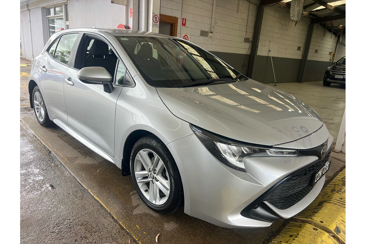 2020 Toyota Corolla Ascent Sport MZEA12R
