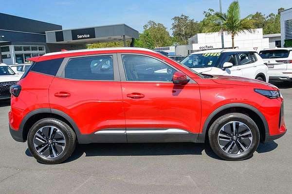2026 Chery Tiggo 4 Hybrid Ultimate thumb-4