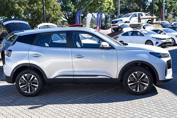 2026 Chery Tiggo 4 Hybrid Ultimate thumb-3